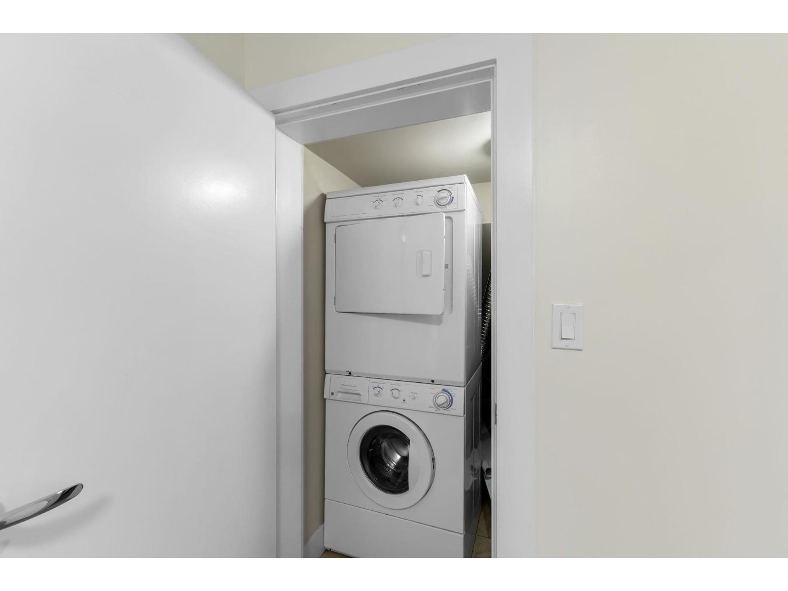 6746 191a Street, Surrey, British Columbia  V4N 6A5 - Photo 31 - R3069834