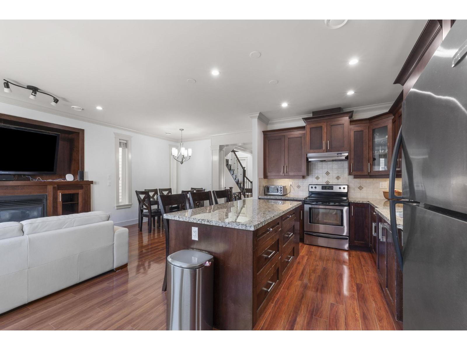 6746 191a Street, Surrey, British Columbia  V4N 6A5 - Photo 12 - R3069834