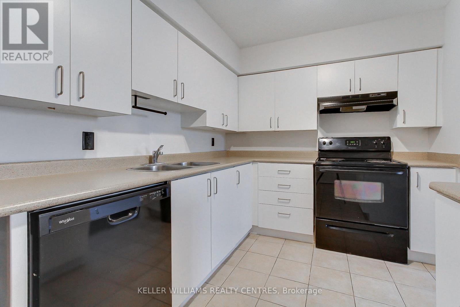 408 - 260 Davis Drive, Newmarket, Ontario  L3Y 7C3 - Photo 11 - N12575732