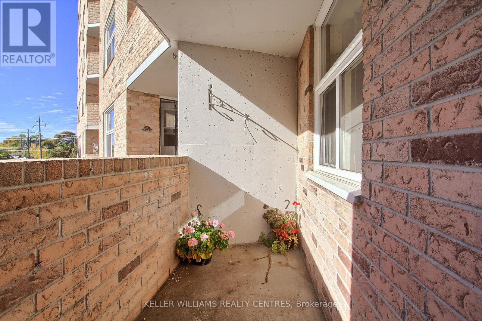 408 - 260 Davis Drive, Newmarket, Ontario  L3Y 7C3 - Photo 35 - N12575732