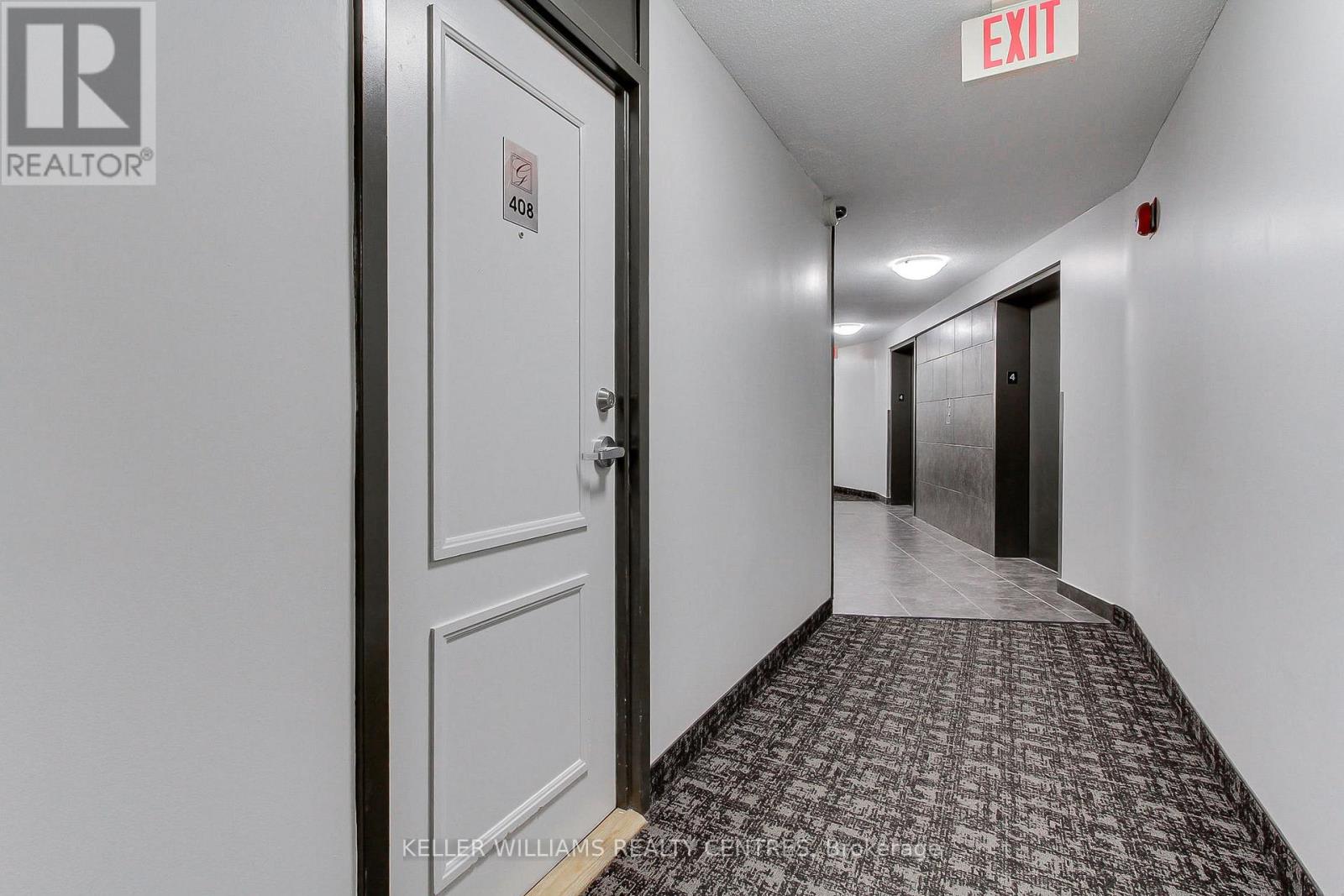 408 - 260 Davis Drive, Newmarket, Ontario  L3Y 7C3 - Photo 6 - N12575732