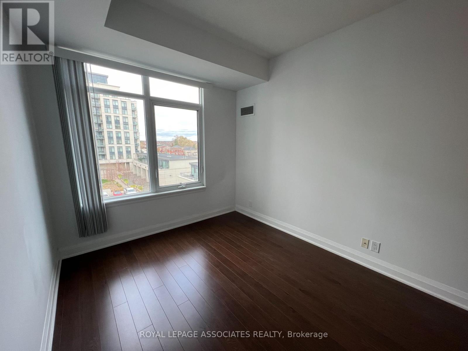 408 - 24 Woodstream Boulevard, Vaughan, Ontario  L4L 8C4 - Photo 12 - N12575848