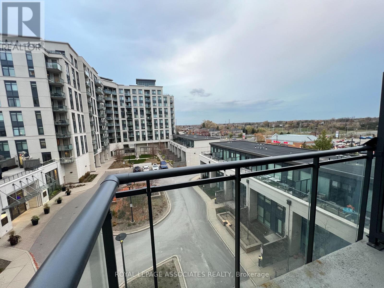 408 - 24 Woodstream Boulevard, Vaughan, Ontario  L4L 8C4 - Photo 20 - N12575848