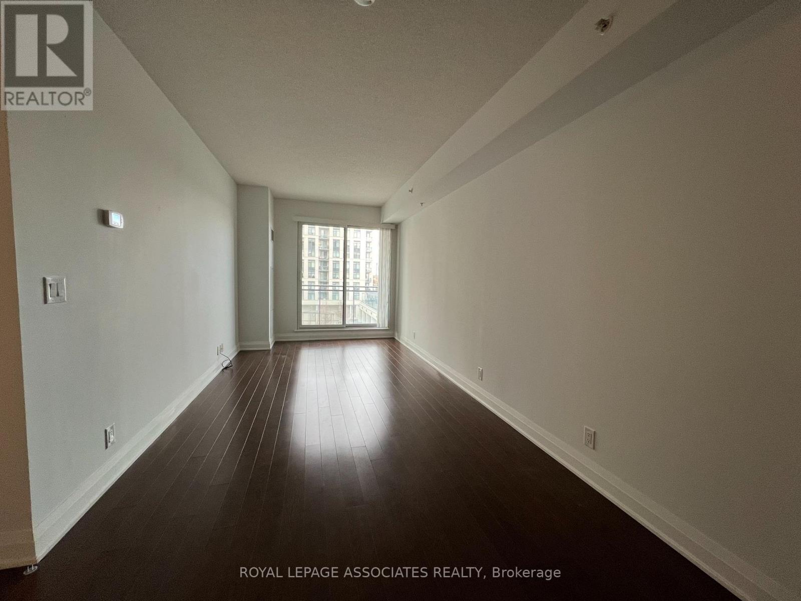 408 - 24 Woodstream Boulevard, Vaughan, Ontario  L4L 8C4 - Photo 7 - N12575848