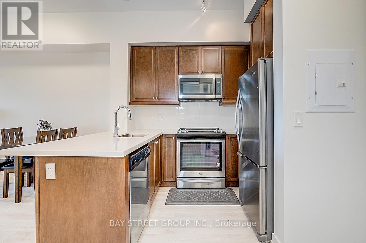 428 - 555 William Graham Drive, Aurora, Ontario  L4G 3H9 - Photo 10 - N12575858