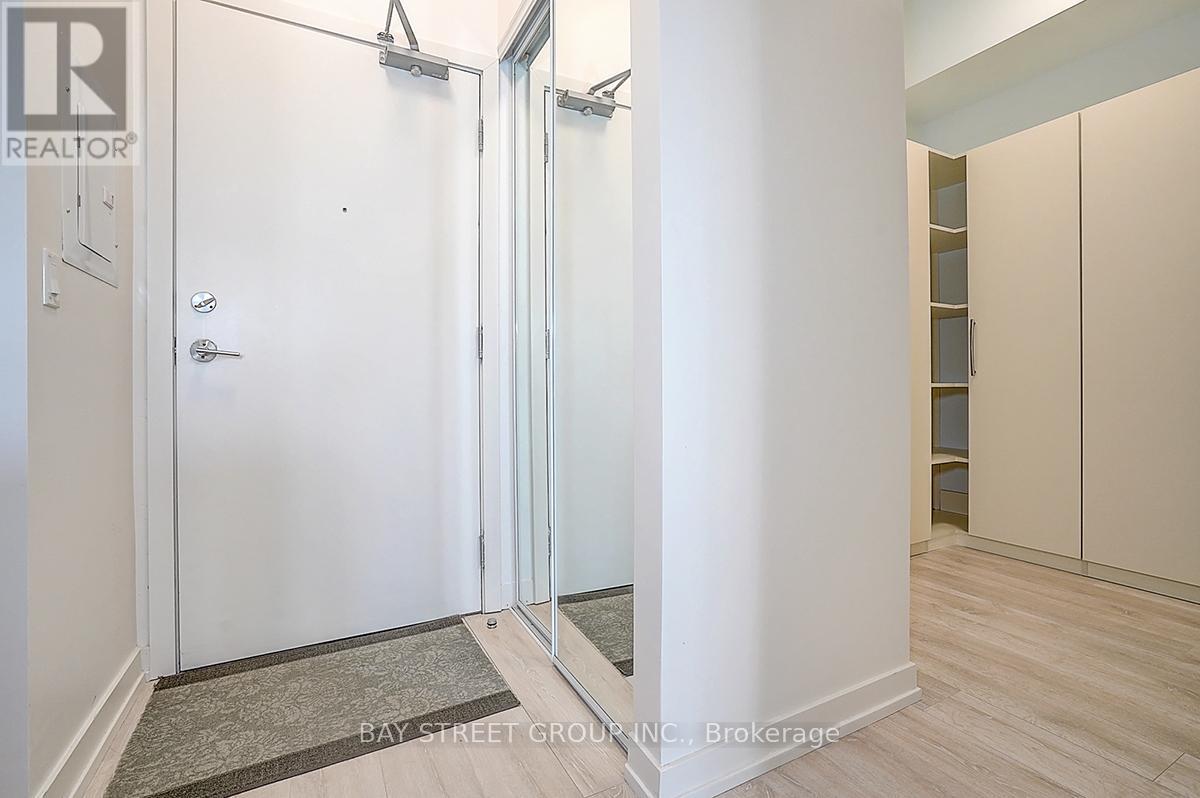 428 - 555 William Graham Drive, Aurora, Ontario  L4G 3H9 - Photo 18 - N12575858