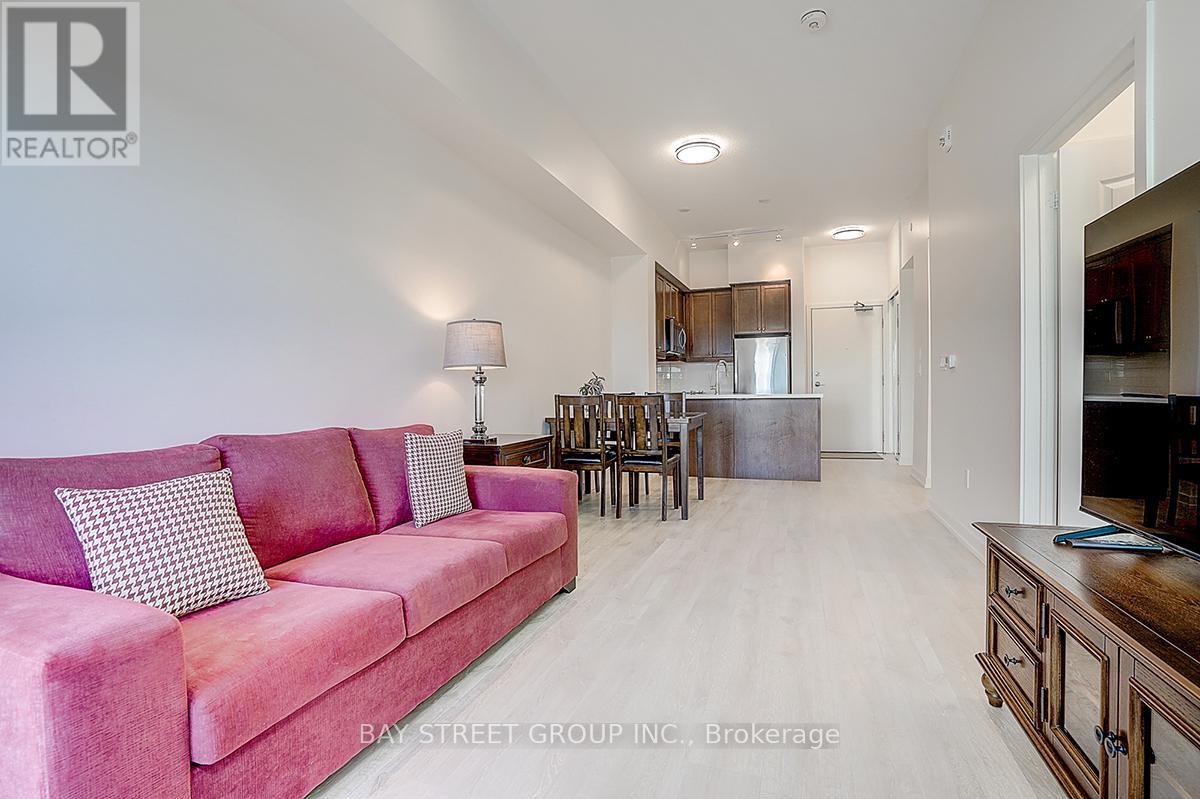 428 - 555 William Graham Drive, Aurora, Ontario  L4G 3H9 - Photo 10 - N12575862