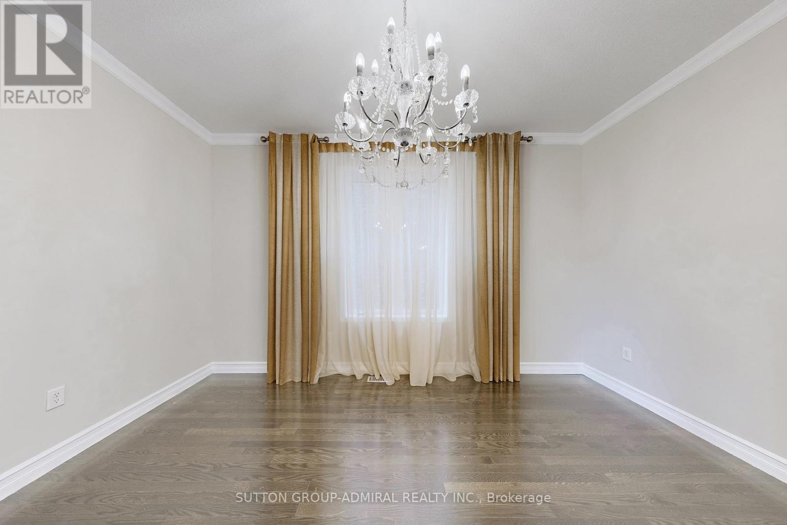 106 Big Hill Crescent, Vaughan, Ontario  L6A 4K7 - Photo 13 - N12575884