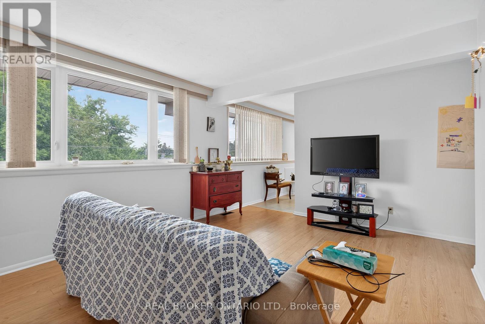 8 Westmount Drive S, Orillia, Ontario  L3V 6C9 - Photo 17 - S12575736