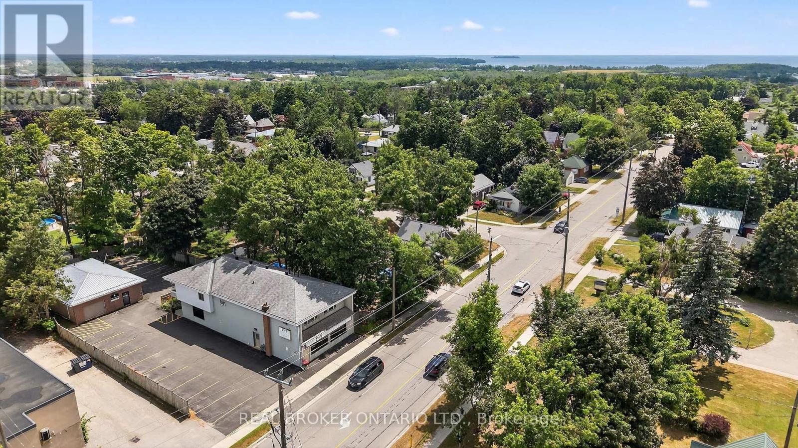 8 Westmount Drive S, Orillia, Ontario  L3V 6C9 - Photo 42 - S12575736