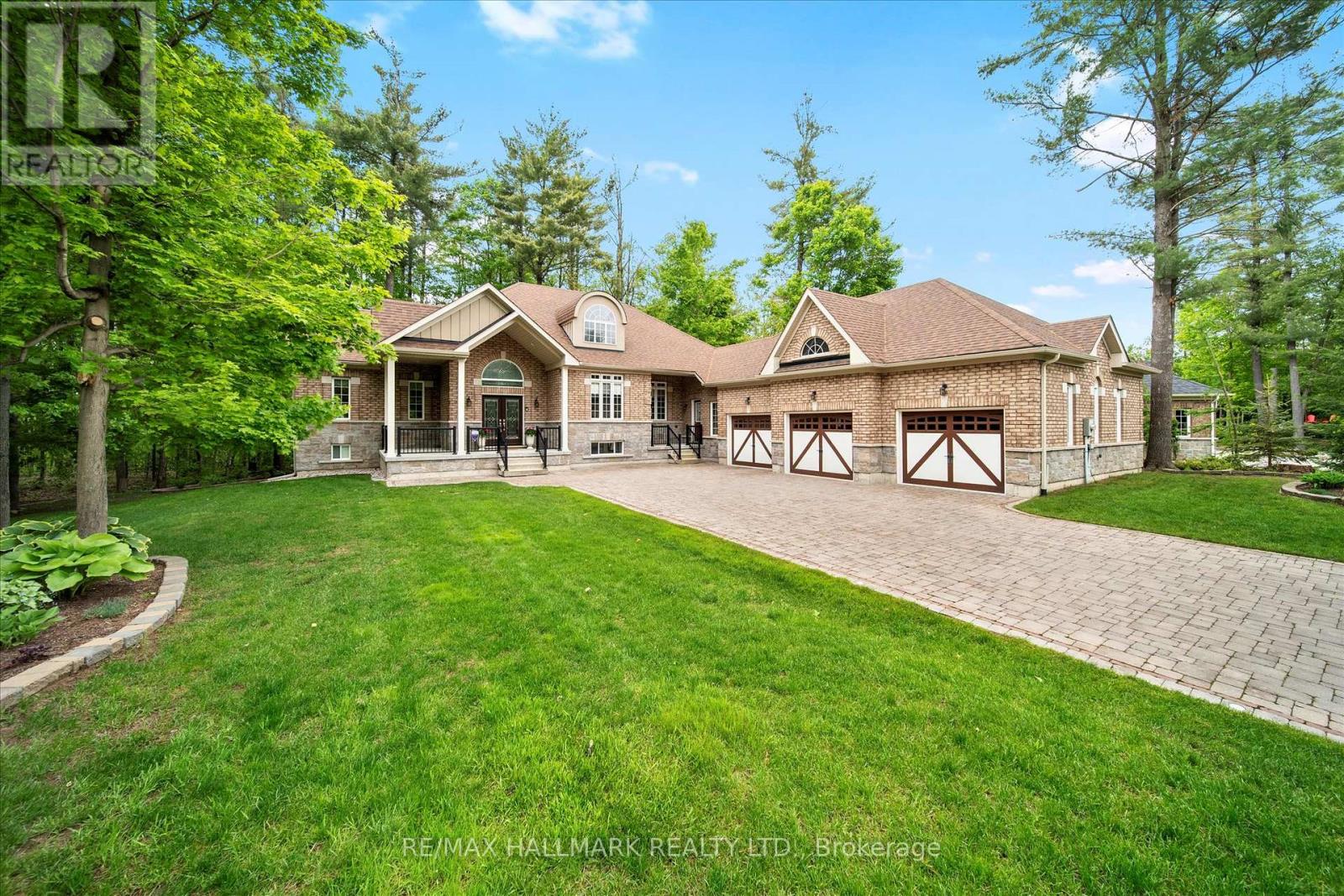 24 DIAMOND VALLEY DRIVE, oro-medonte (sugarbush), Ontario