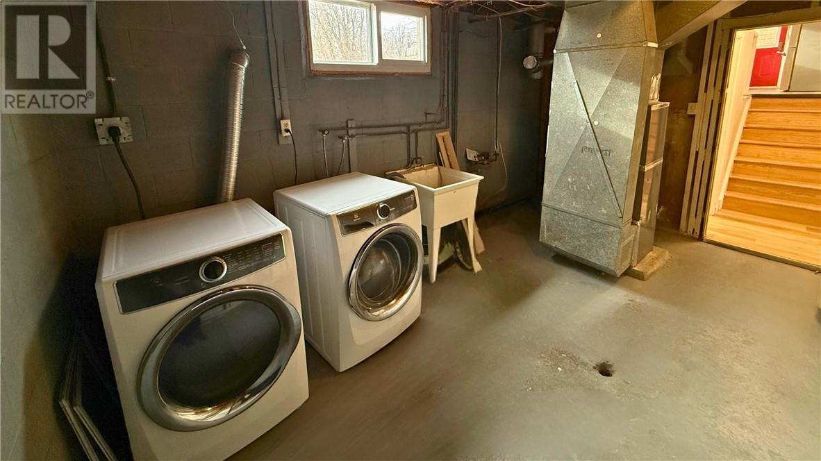 1649 Briar Avenue, Sudbury, Ontario  P3A 4H9 - Photo 12 - 2125728