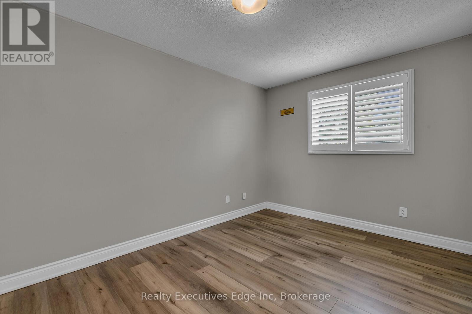 111 Ecclestone Drive, Brampton, Ontario  L6X 3P4 - Photo 17 - W12575974