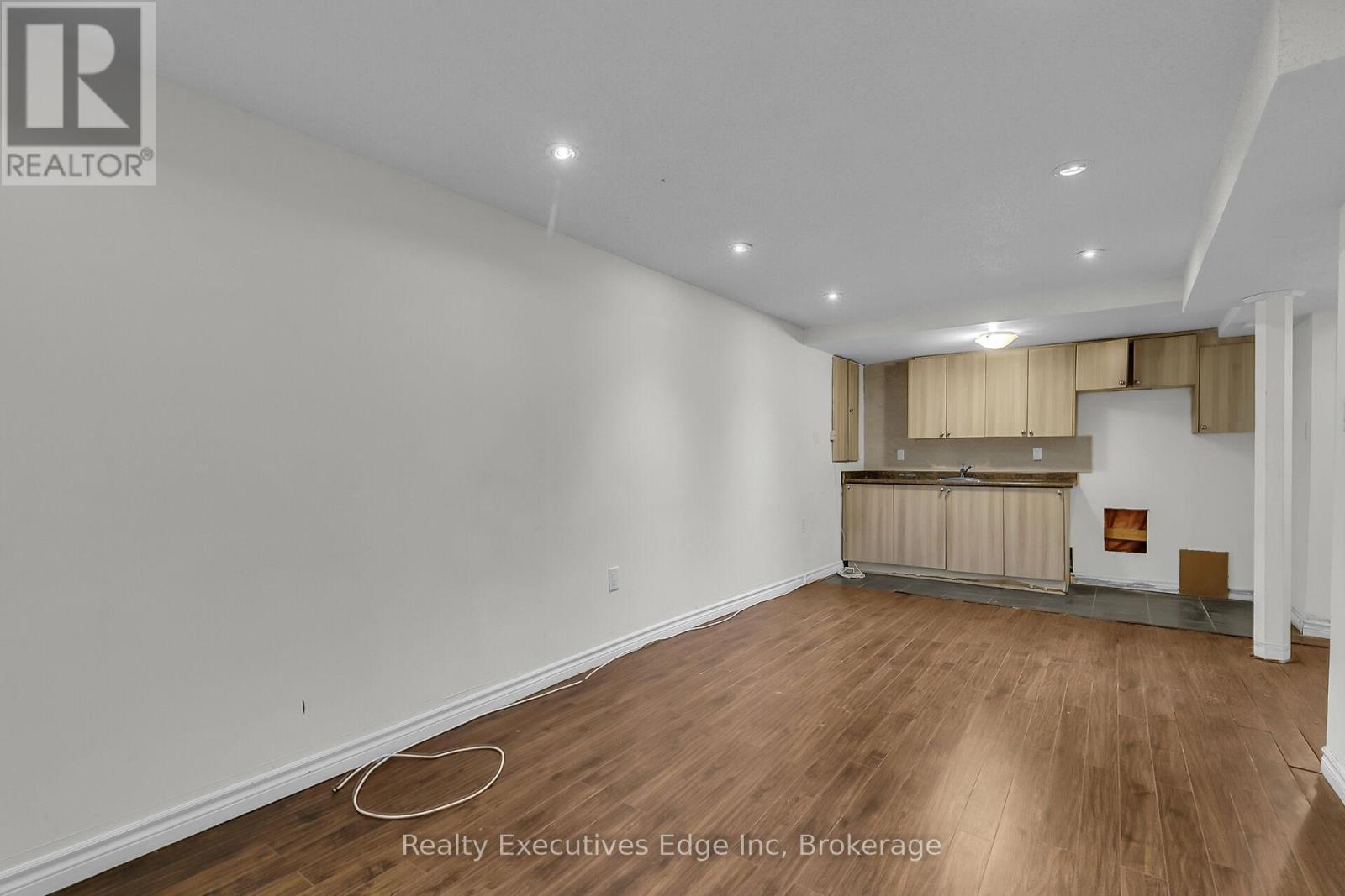 111 Ecclestone Drive, Brampton, Ontario  L6X 3P4 - Photo 22 - W12575974