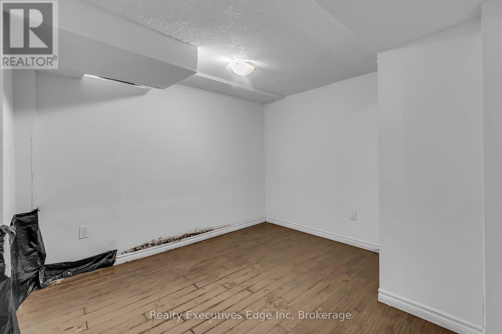 111 Ecclestone Drive, Brampton, Ontario  L6X 3P4 - Photo 23 - W12575974