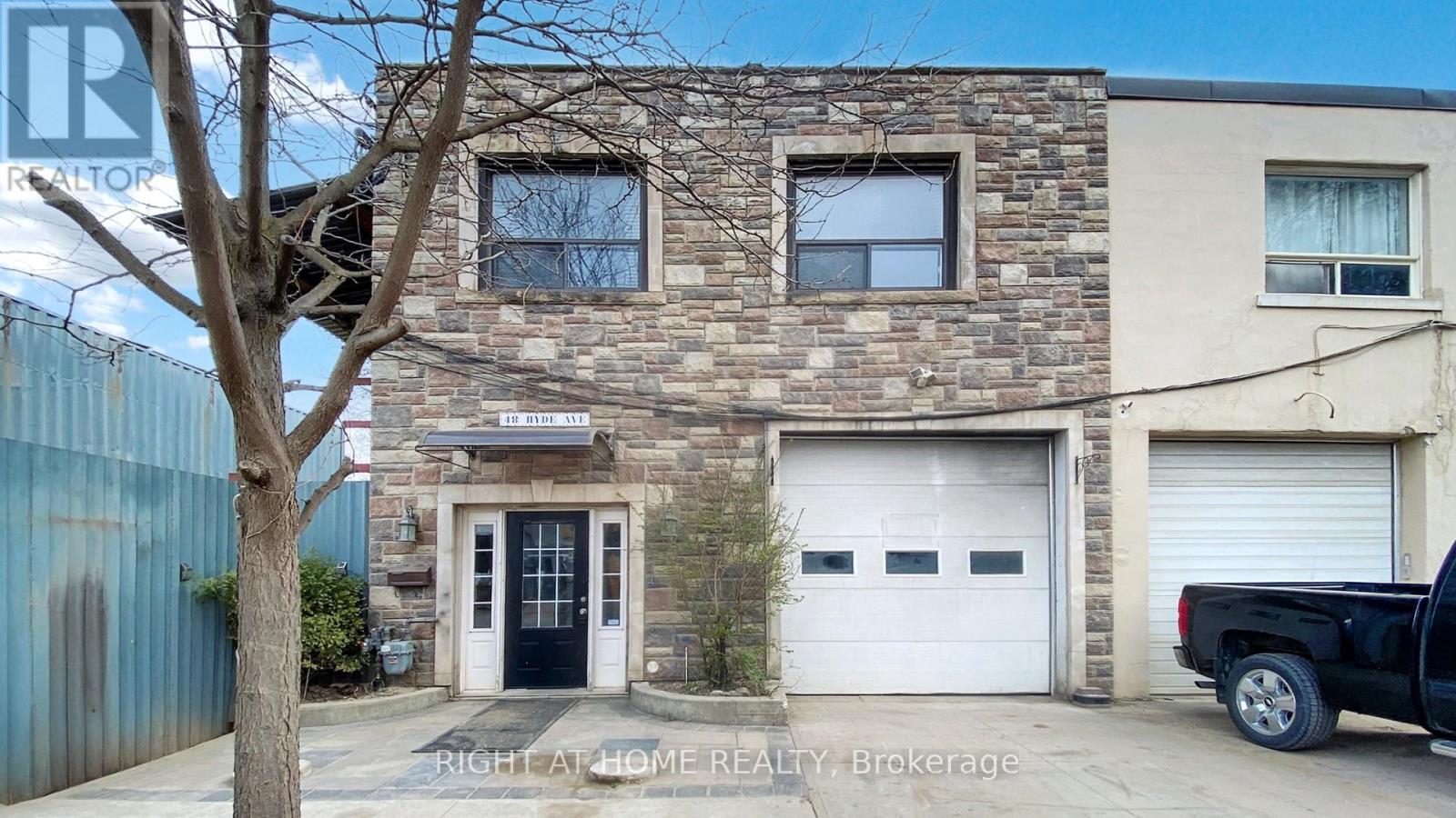 203 - 48 HYDE AVENUE, Toronto, Ontario