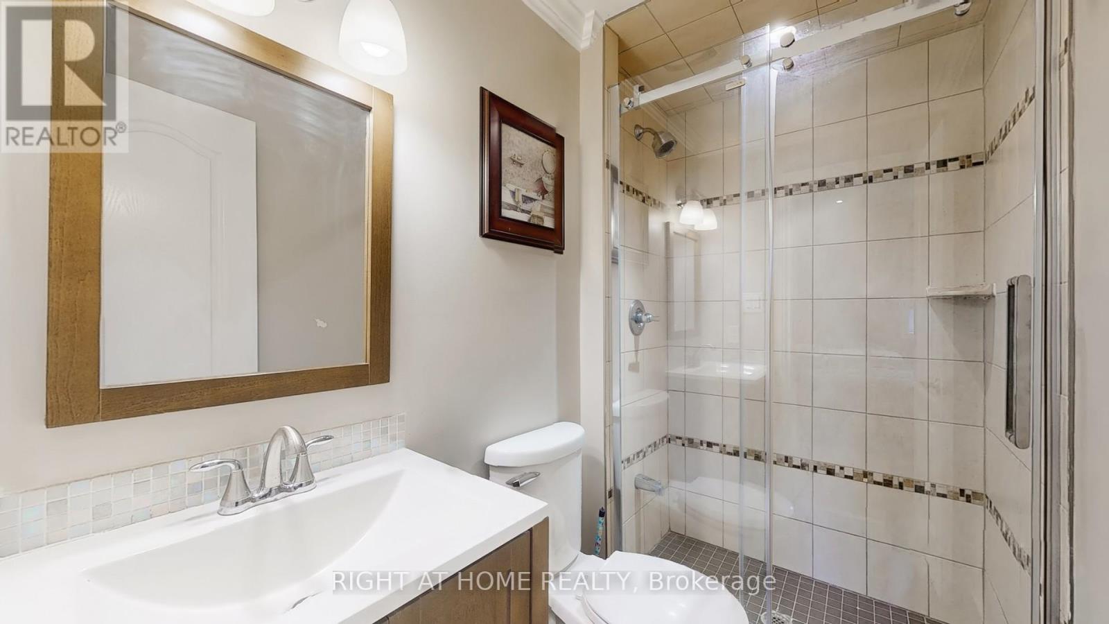 203 - 48 Hyde Avenue, Toronto, Ontario  M6M 1J4 - Photo 8 - W12575730