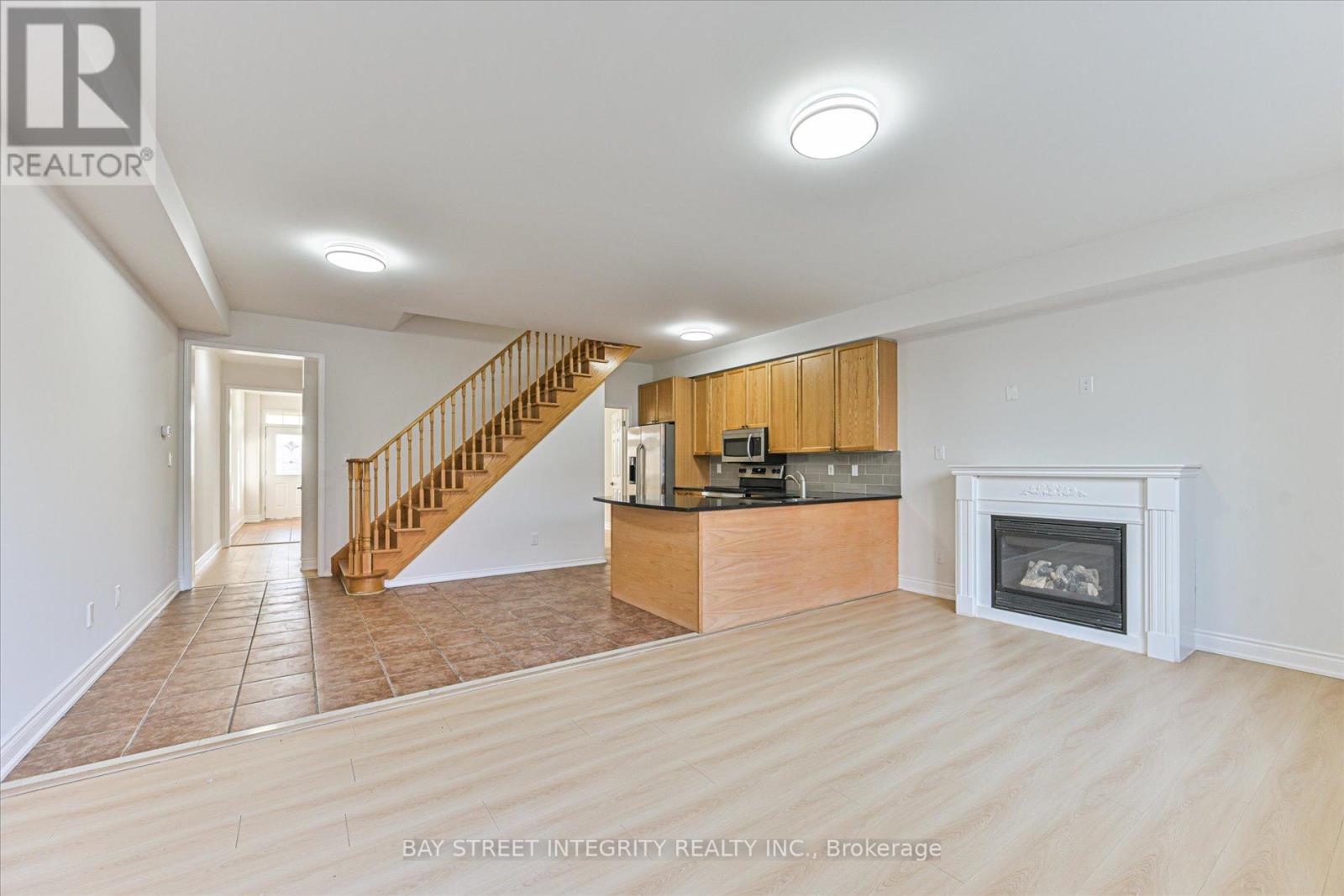 3 Elia Lane, Toronto, Ontario  M3J 0E5 - Photo 17 - W12575764