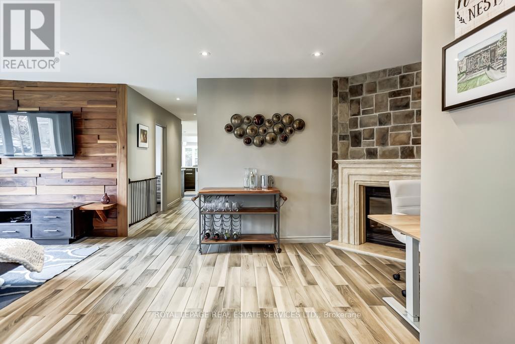 14 Burma Drive, Toronto, Ontario  M8Y 3E6 - Photo 13 - W12575780