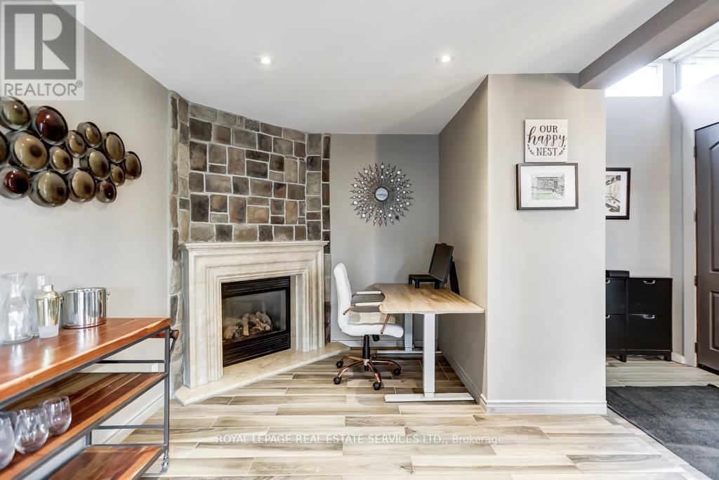 14 Burma Drive, Toronto, Ontario  M8Y 3E6 - Photo 18 - W12575780