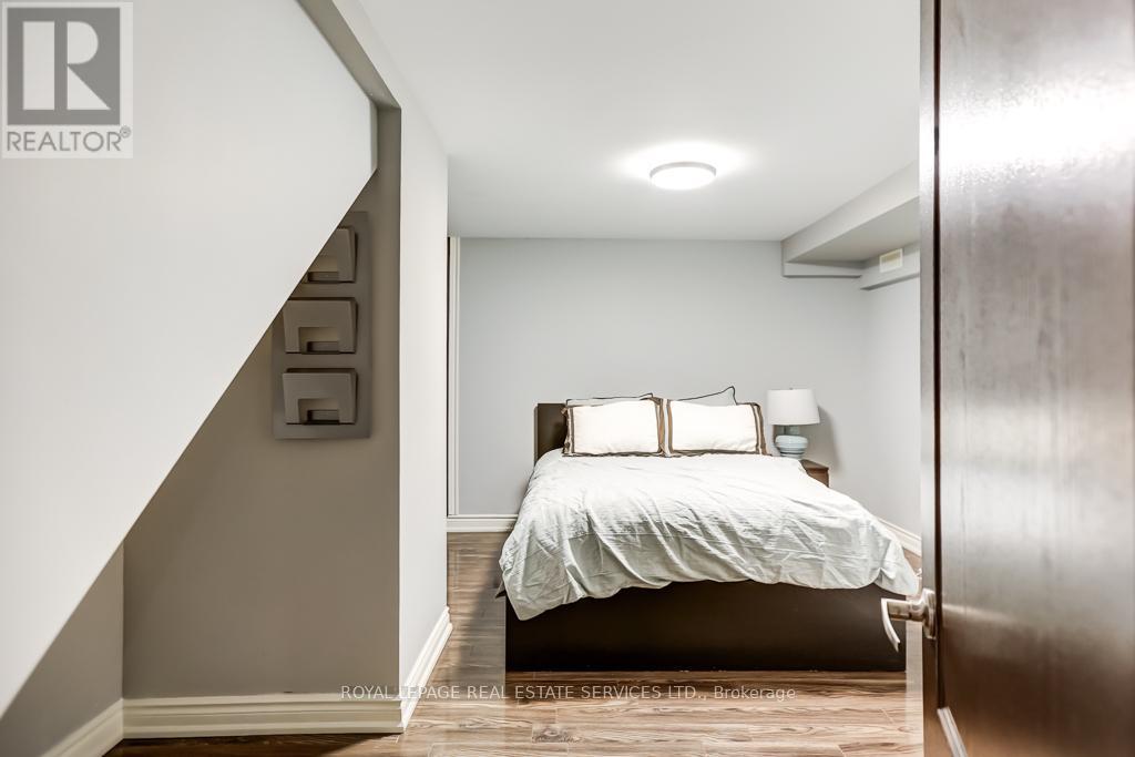 14 Burma Drive, Toronto, Ontario  M8Y 3E6 - Photo 25 - W12575780