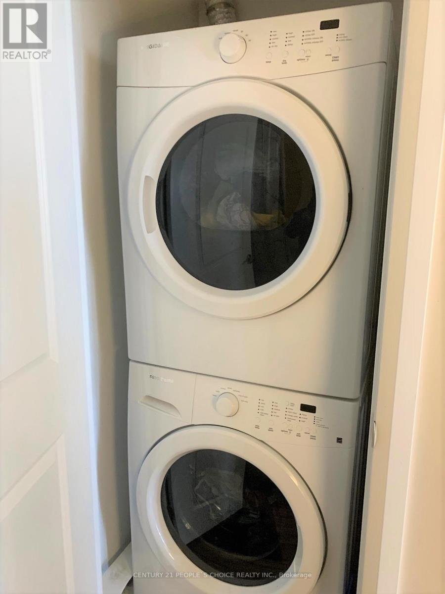 1003 - 75 Eglinton Avenue W, Mississauga, Ontario  L5R 0E5 - Photo 23 - W12575796