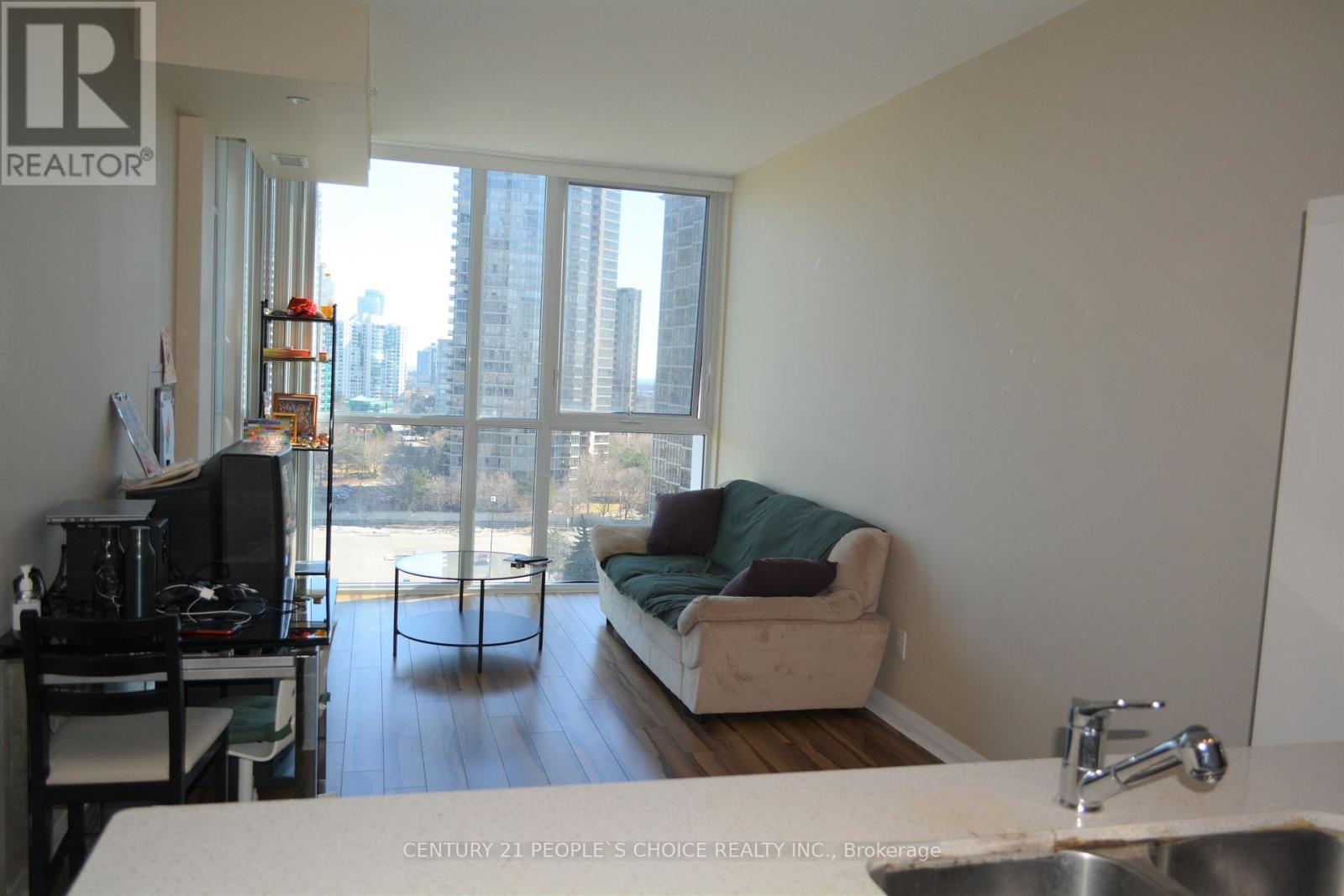 1003 - 75 Eglinton Avenue W, Mississauga, Ontario  L5R 0E5 - Photo 26 - W12575796