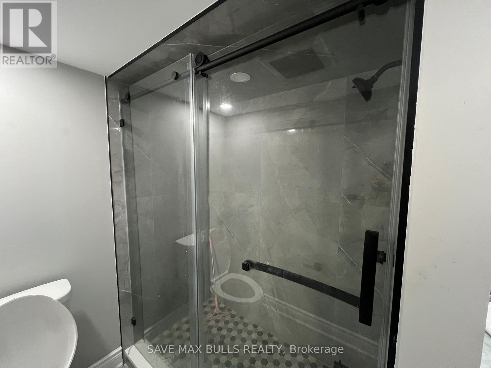 80 Abell Drive, Brampton, Ontario  L6V 2V8 - Photo 11 - W12575832