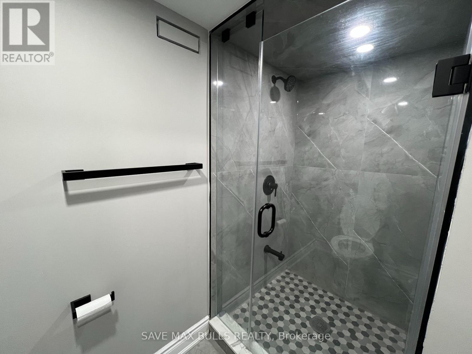 80 Abell Drive, Brampton, Ontario  L6V 2V8 - Photo 13 - W12575832