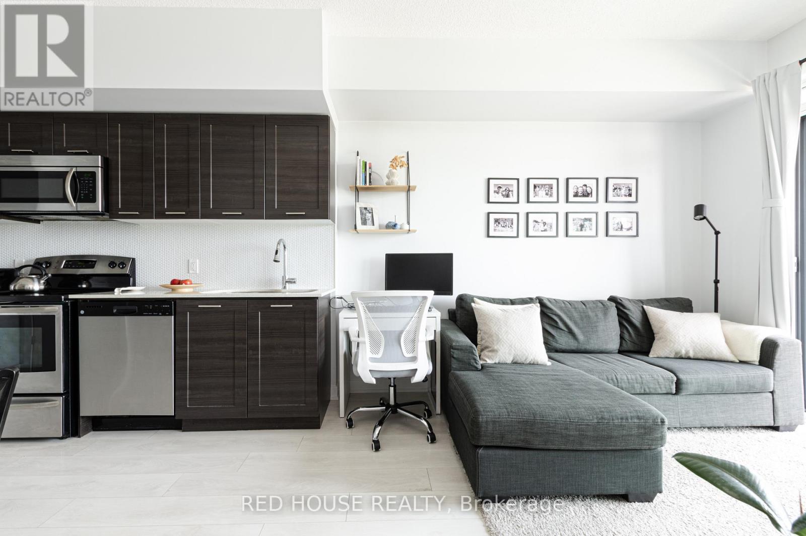 2506 - 2200 Lake Shore Boulevard W, Toronto, Ontario  M8V 1A4 - Photo 3 - W12575840