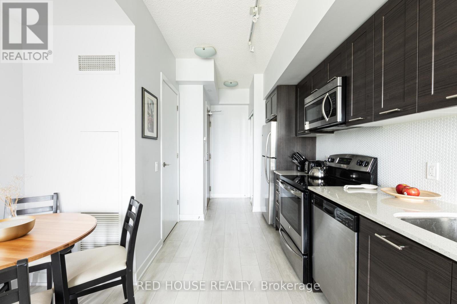 2506 - 2200 Lake Shore Boulevard W, Toronto, Ontario  M8V 1A4 - Photo 9 - W12575840