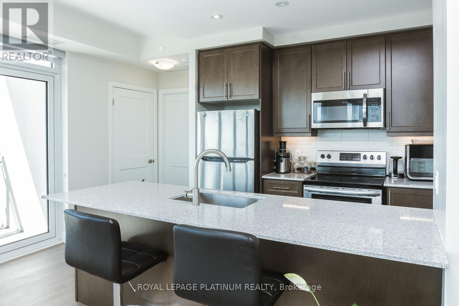 2305 - 15 Lynch Street, Brampton, Ontario  L6W 0C7 - Photo 7 - W12575926