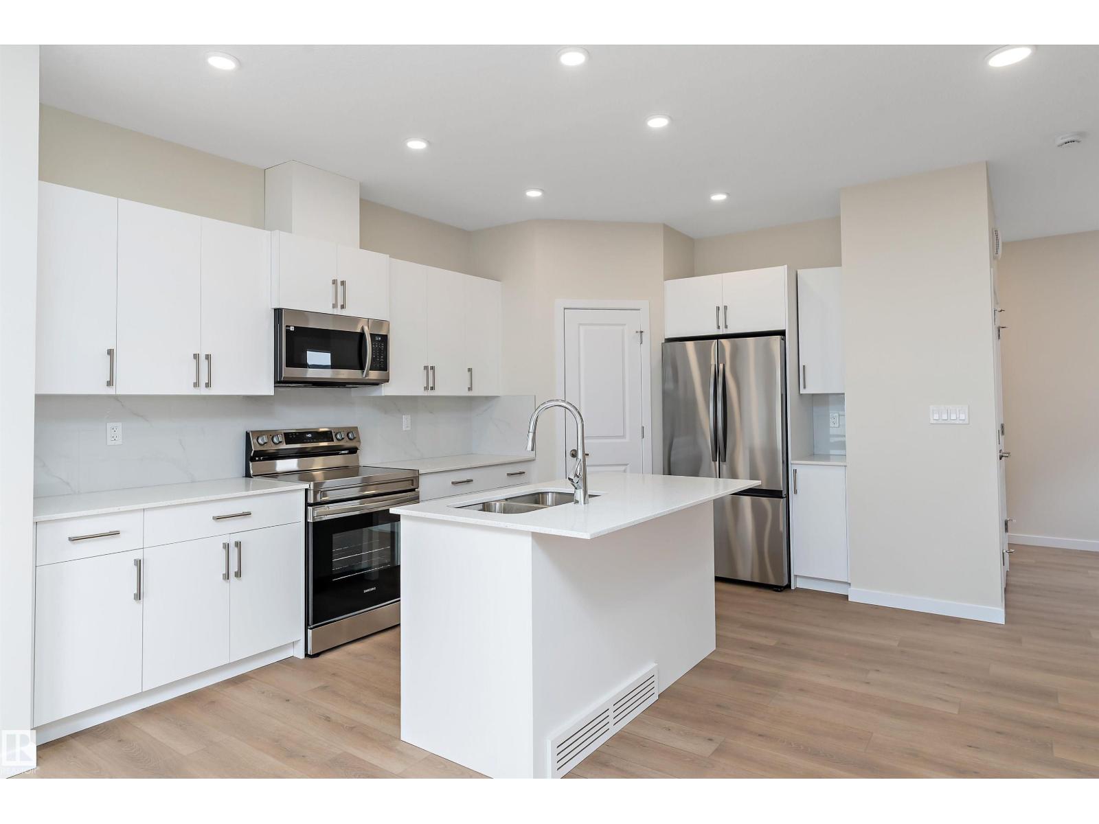 843 Rowan Cl Sw, Edmonton, Alberta  T6X 1A2 - Photo 3 - E4461081