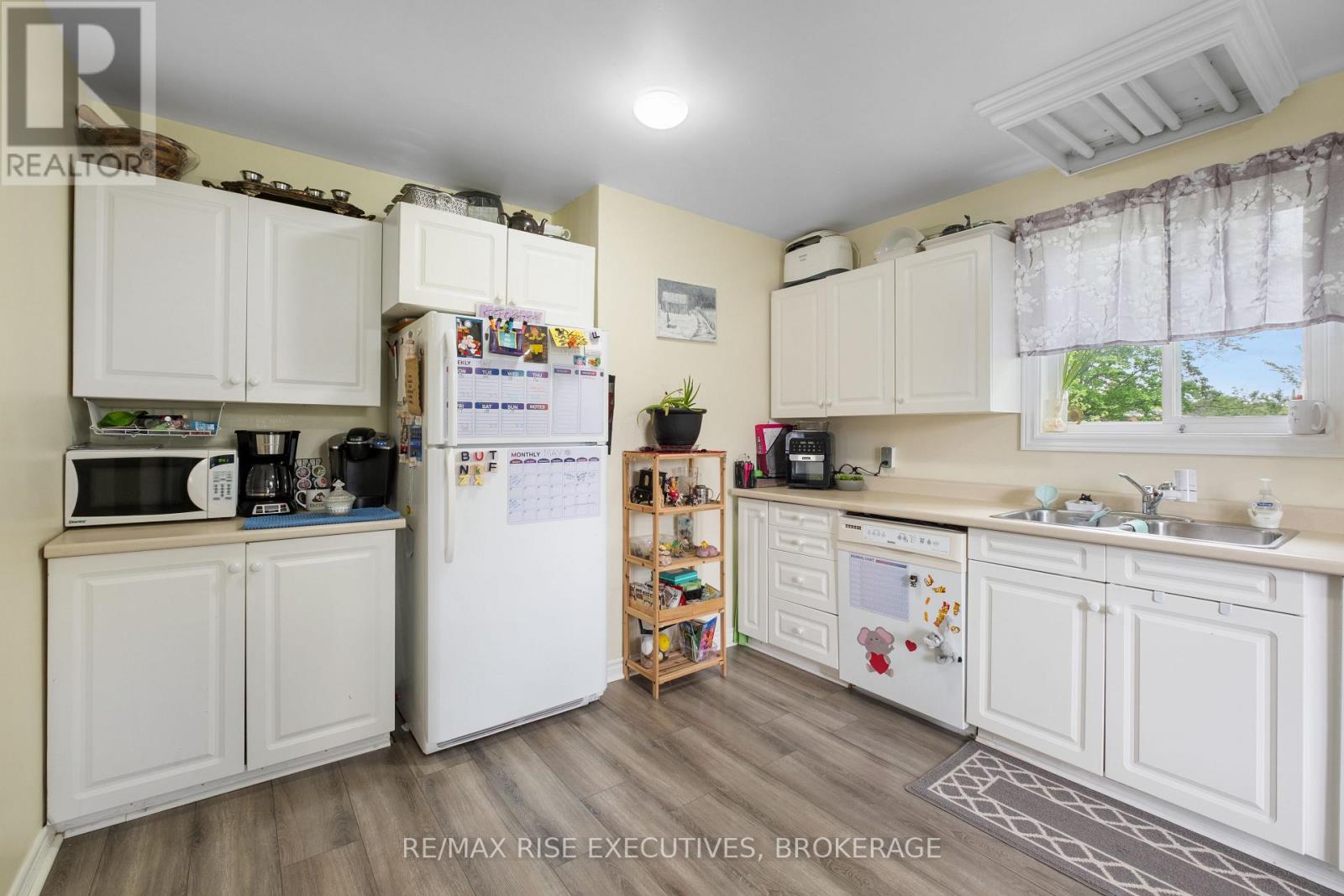 353 Charles Street, Gananoque, Ontario  K7G 1V6 - Photo 16 - X12575972