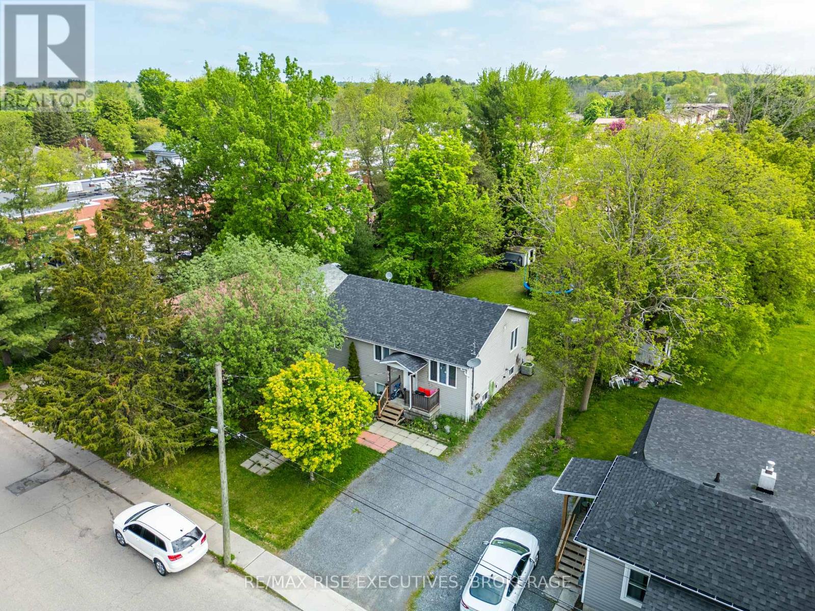 353 Charles Street, Gananoque, Ontario  K7G 1V6 - Photo 8 - X12575972