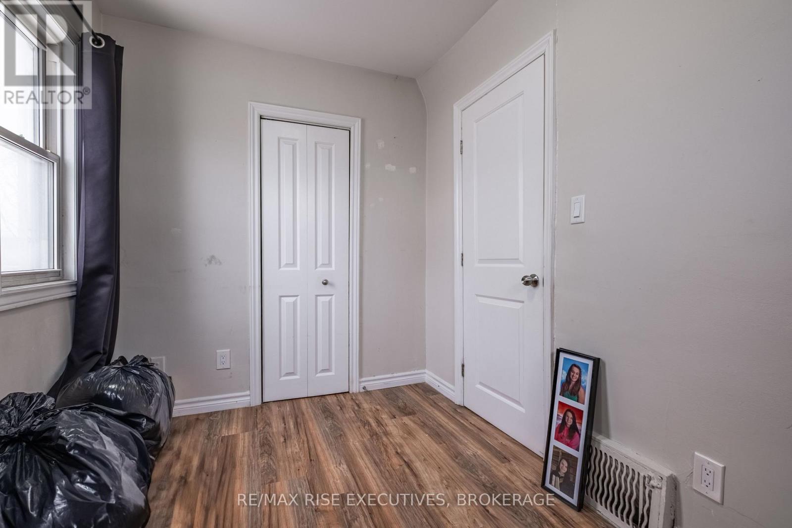 695 Victoria Street, Kingston, Ontario  K7K 4S6 - Photo 10 - X12576026