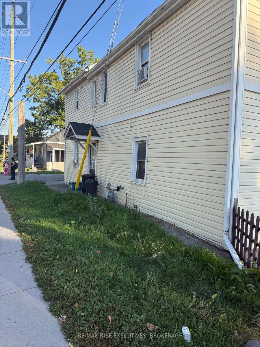 695 Victoria Street, Kingston, Ontario  K7K 4S6 - Photo 27 - X12576026