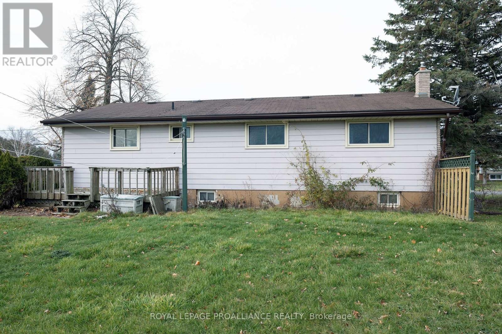 146 Country Club Drive, Quinte West, Ontario  K8R 1B2 - Photo 6 - X12575958