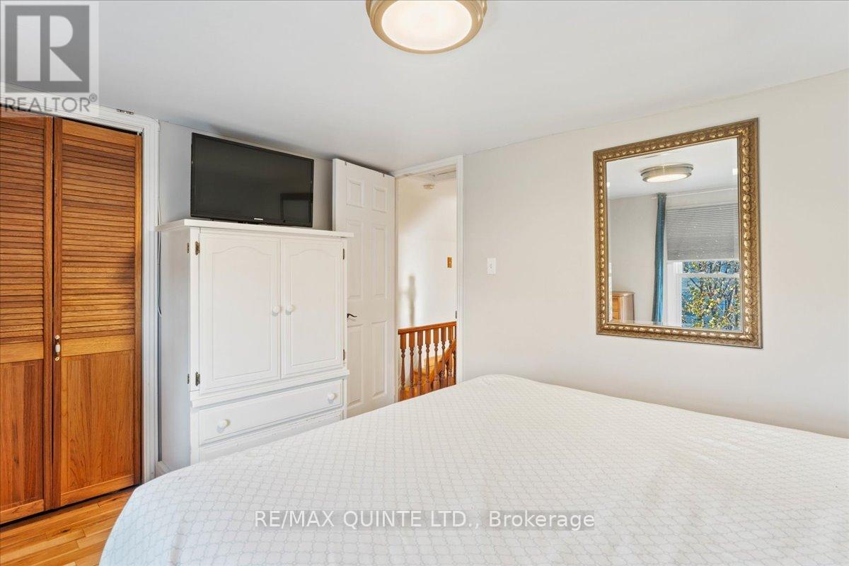 15 Gordon Street, Belleville, Ontario  K8P 3E4 - Photo 27 - X12576010