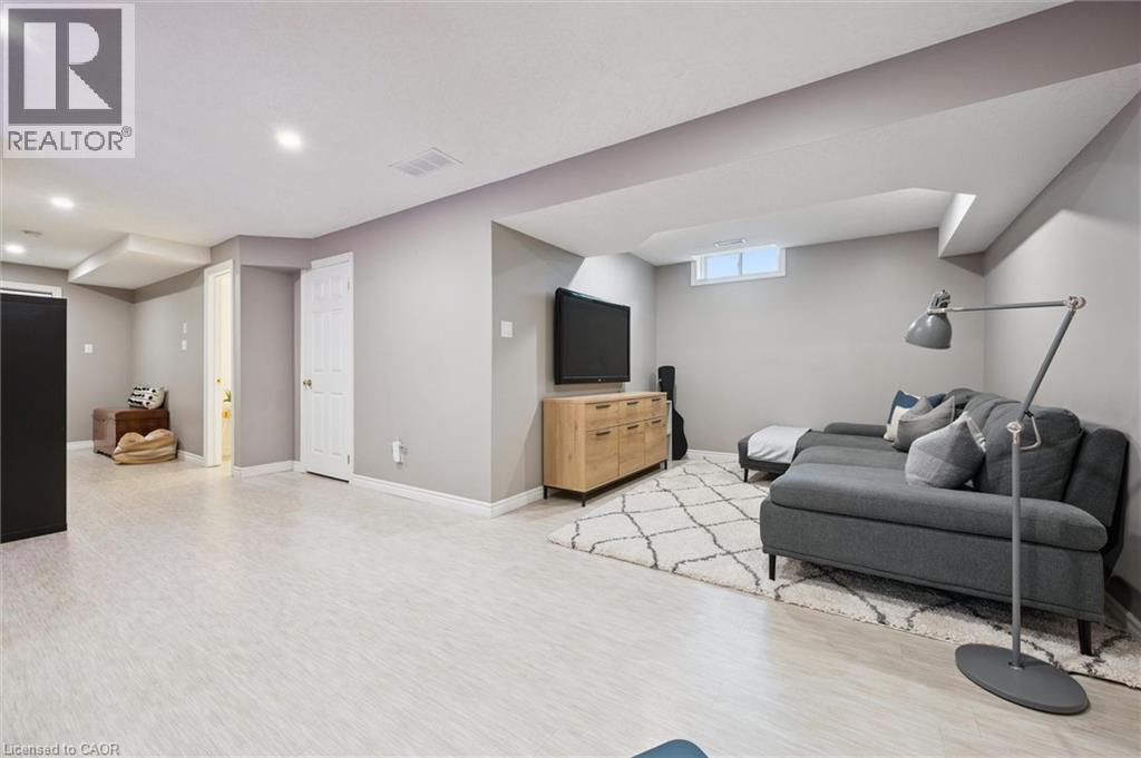 596 Canso Place, Waterloo, Ontario  N2K 3Z6 - Photo 31 - 40787998