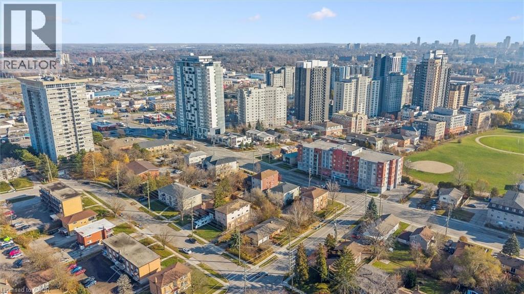 25 High Street, Waterloo, Ontario  N2L 3X4 - Photo 5 - 40788772