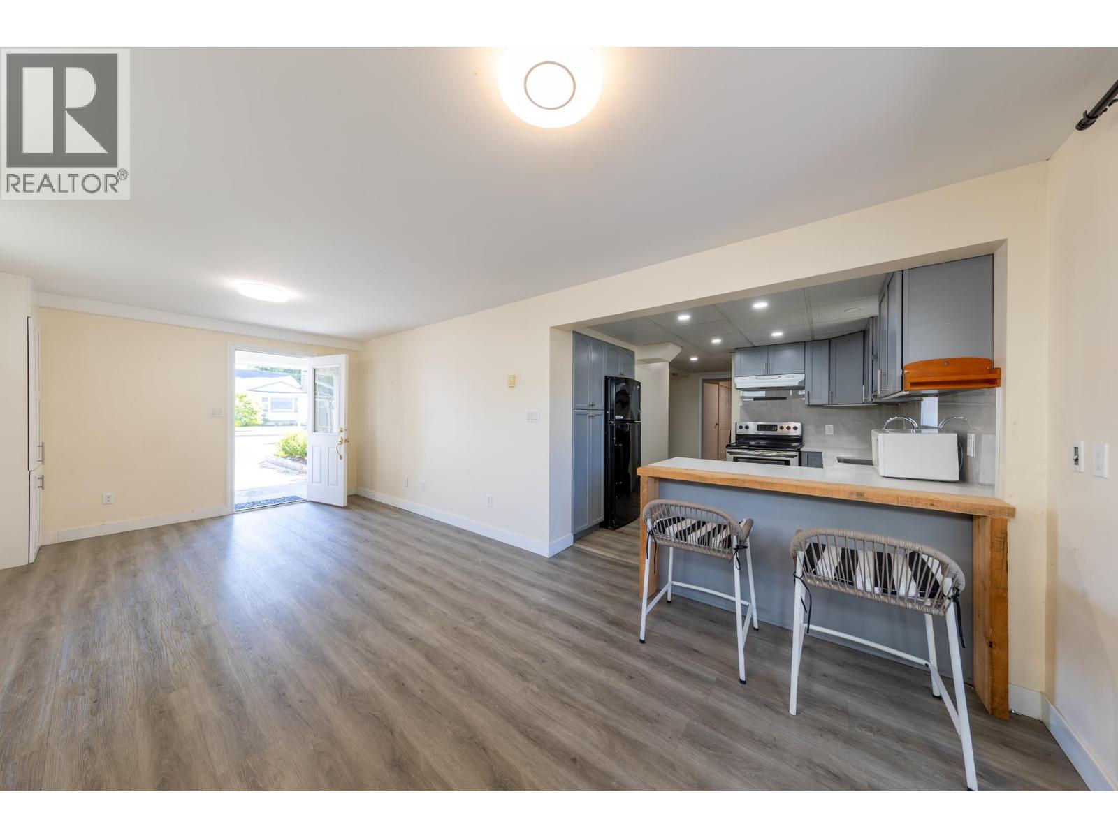 10031 2nd Avenue, Richmond, British Columbia  V7E 1V6 - Photo 8 - R3057167