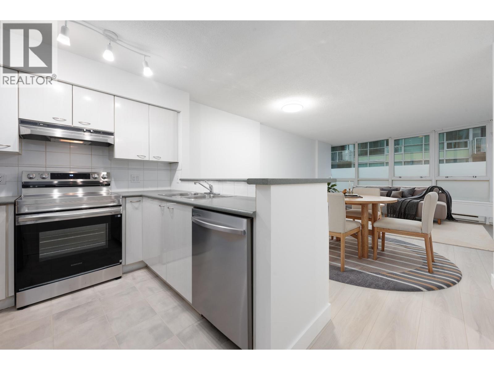 608 6088 Willingdon Avenue, Burnaby, British Columbia  V5H 4V2 - Photo 5 - R3069951