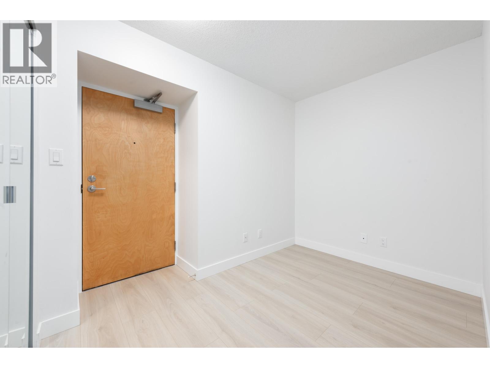 608 6088 Willingdon Avenue, Burnaby, British Columbia  V5H 4V2 - Photo 11 - R3069951