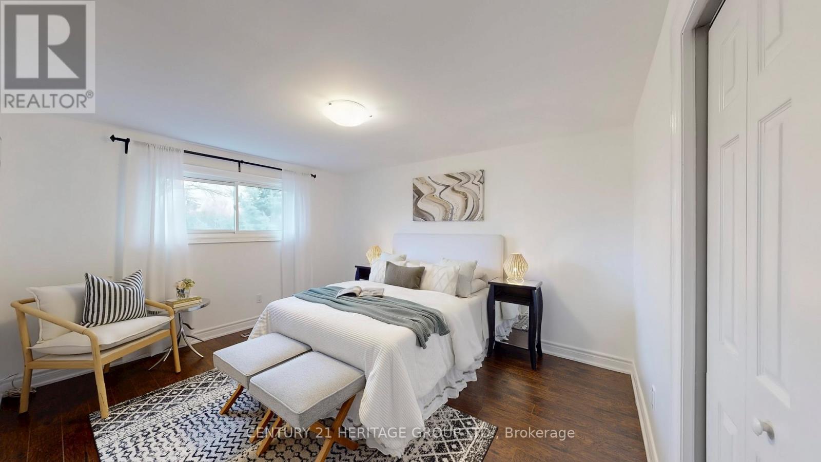 194 Sewell Drive, Oakville, Ontario  L6H 1E4 - Photo 17 - W12575850