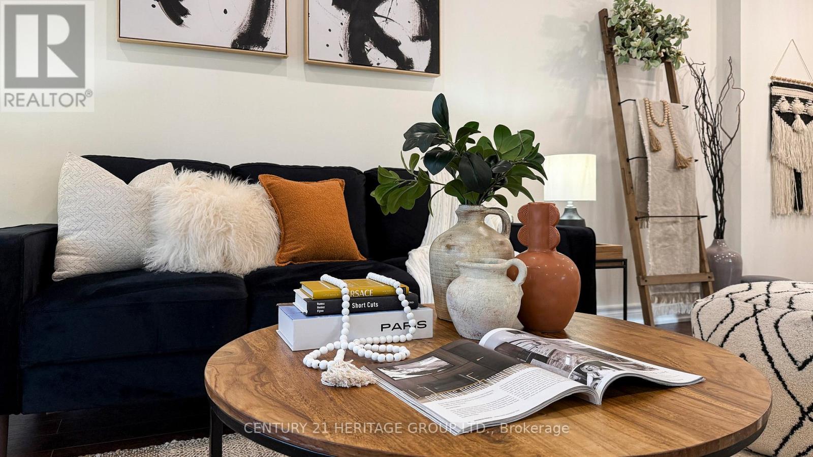 194 Sewell Drive, Oakville, Ontario  L6H 1E4 - Photo 5 - W12575850