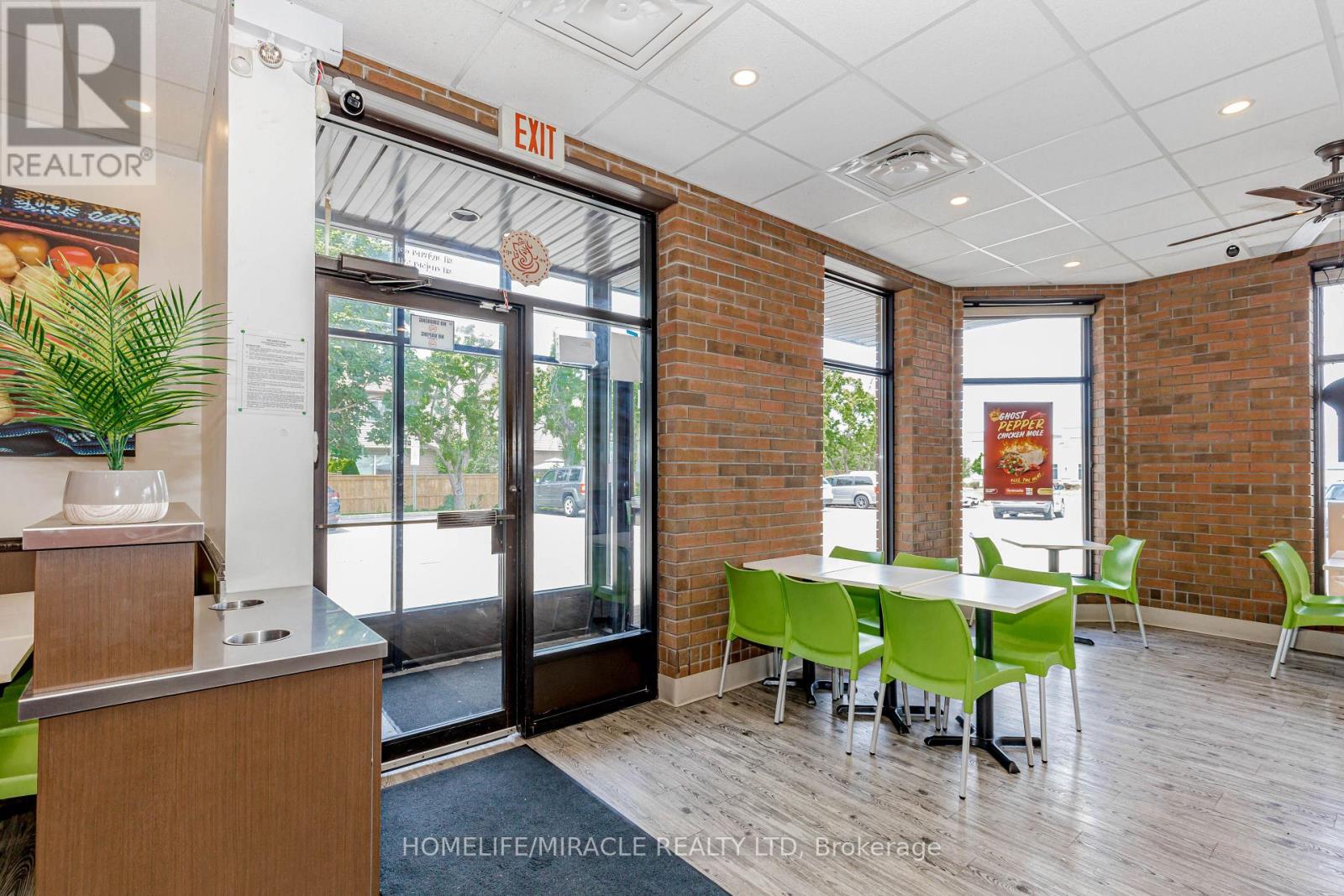 1a - 301 Fruitland Road, Hamilton, Ontario  L8E 5M1 - Photo 3 - X12575748