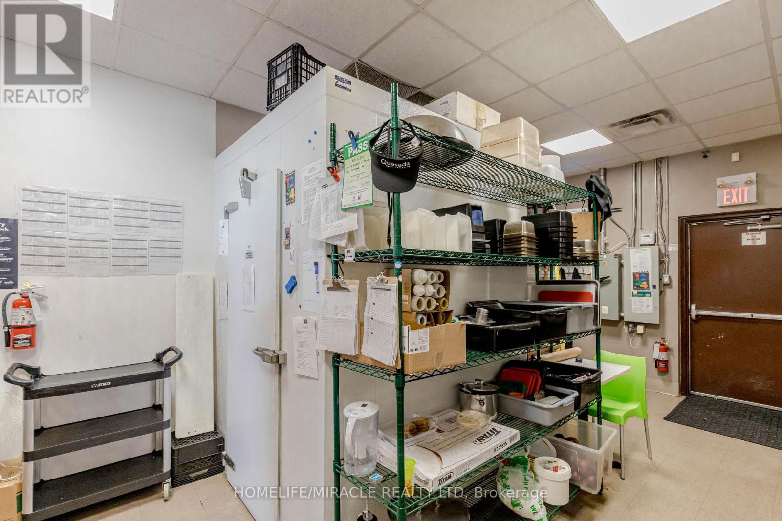 1a - 301 Fruitland Road, Hamilton, Ontario  L8E 5M1 - Photo 44 - X12575748