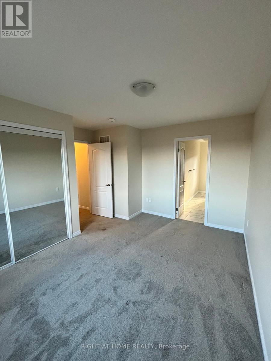 35 Utter Place, Hamilton, Ontario  L8J 0H7 - Photo 10 - X12575772