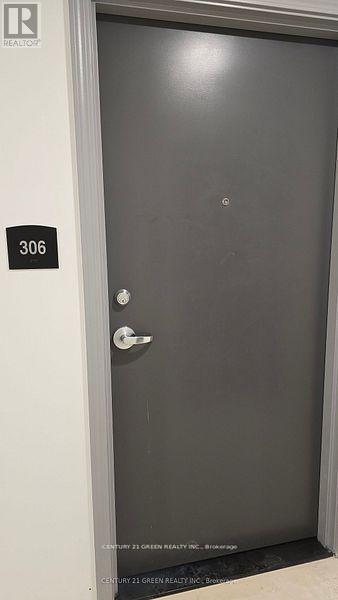 306b - 181 Elmira Road S, Guelph, Ontario  N1K 1R2 - Photo 2 - X12575802